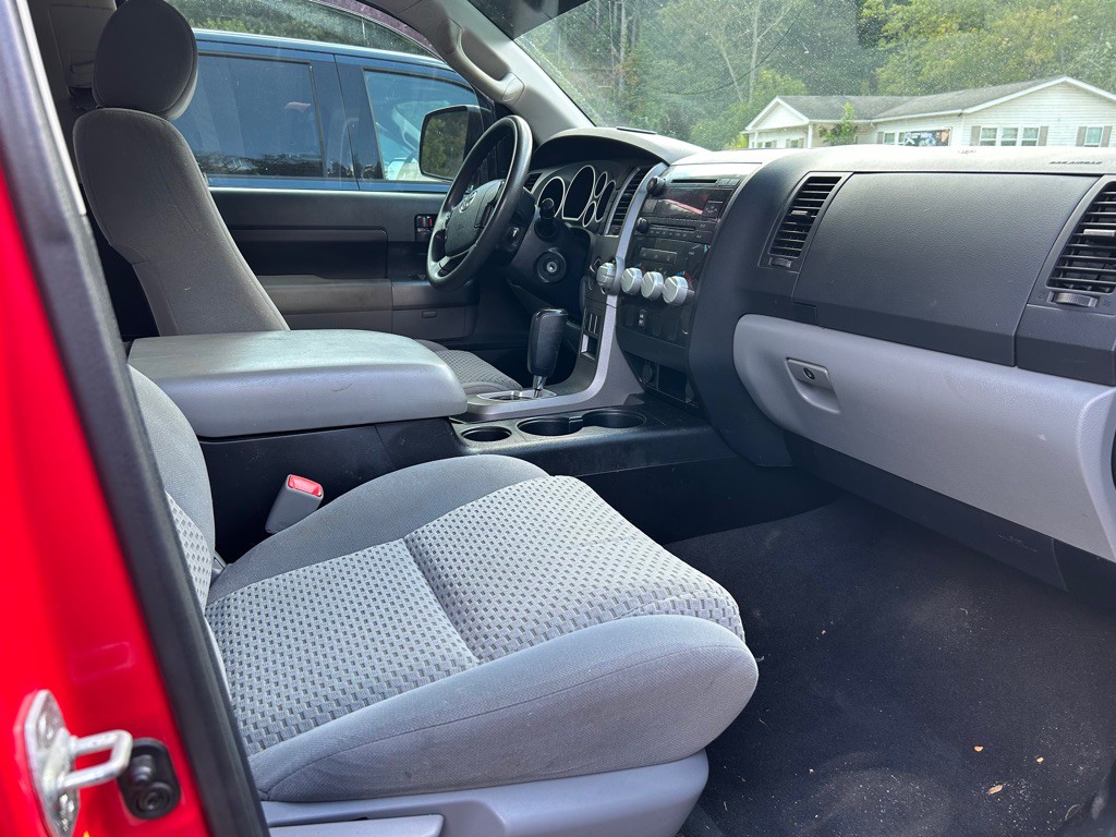 2012 Toyota Tundra Image 5