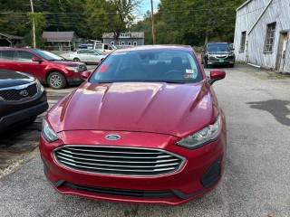 Image for 2020 Ford Fusion SE ID: 6811802