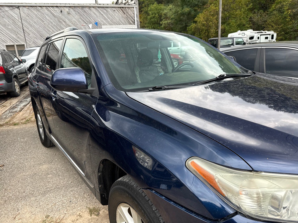 2013 Toyota Highlander Image 3