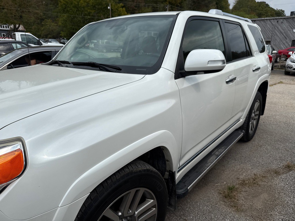 2013 Toyota 4Runner Image 4