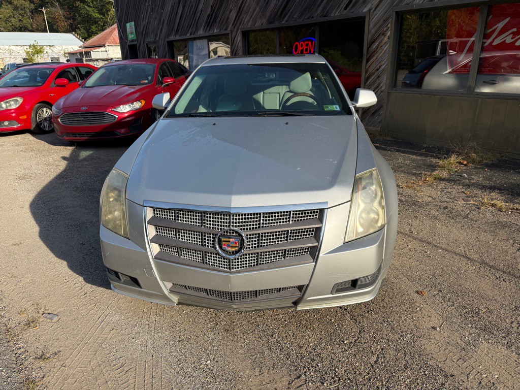 2010 Cadillac CTS Image 1