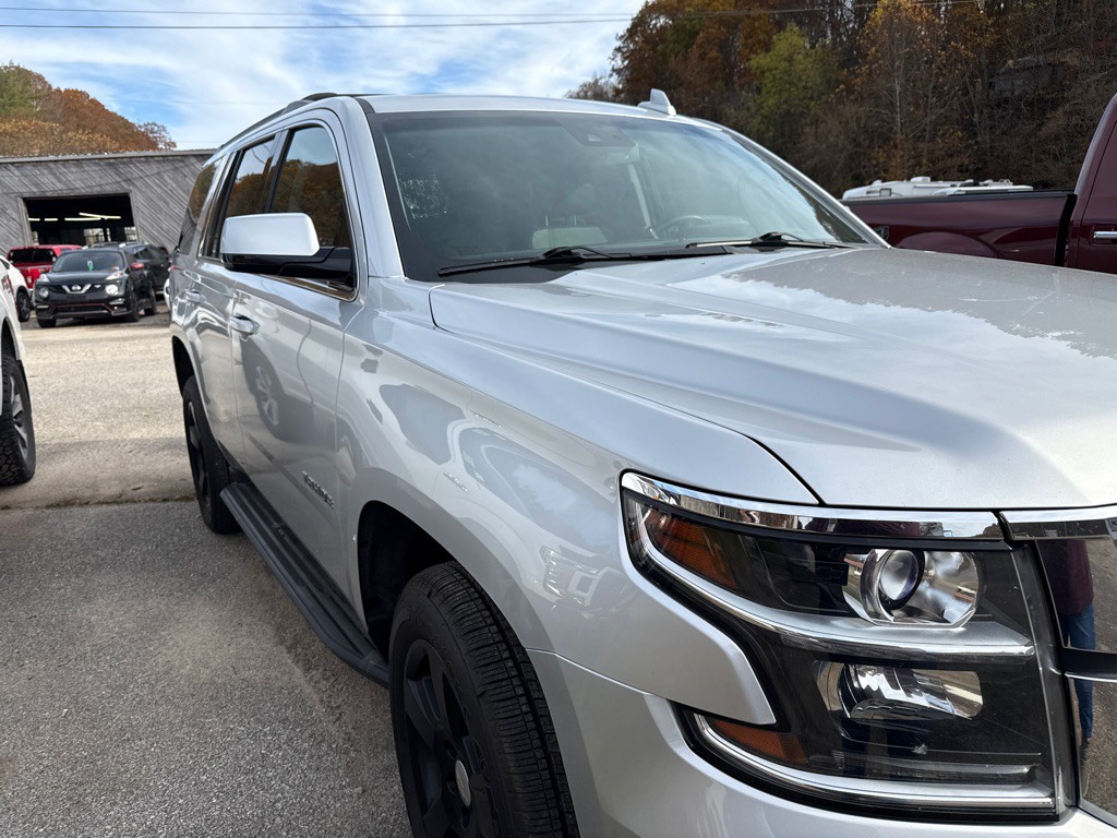 2016 Chevrolet Tahoe Image 3