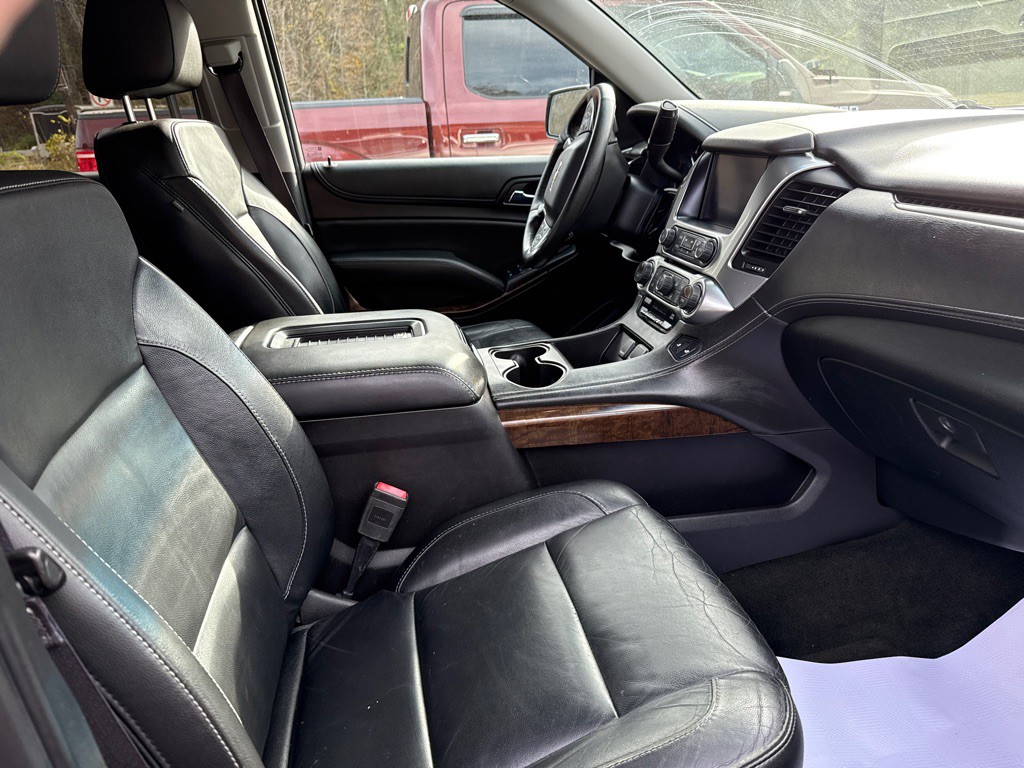 2016 Chevrolet Tahoe Image 5