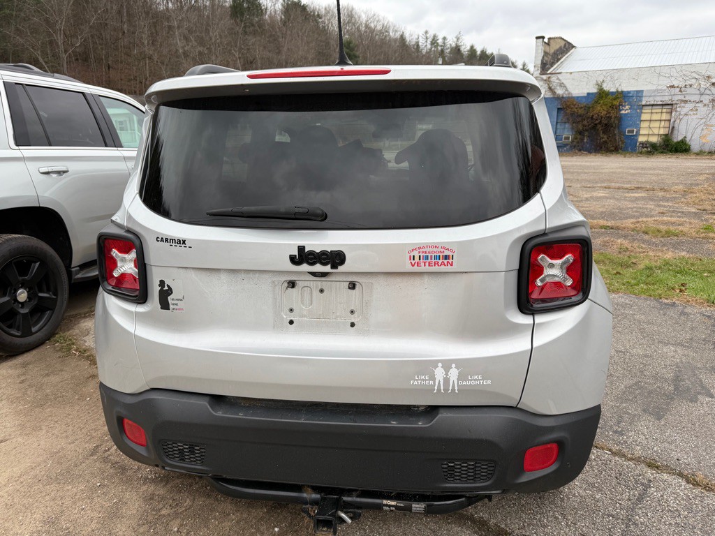 2017 Jeep Renegade Image 4