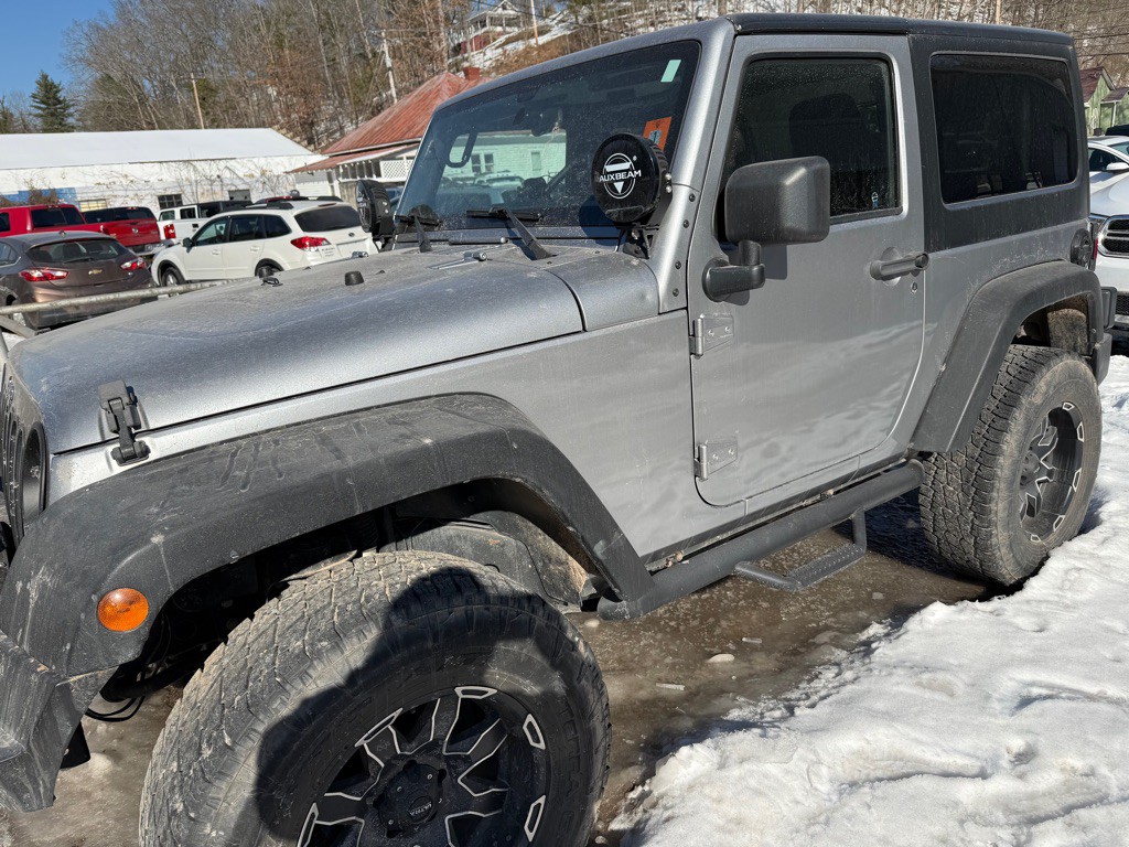 2014 Jeep Wrangler Image 2