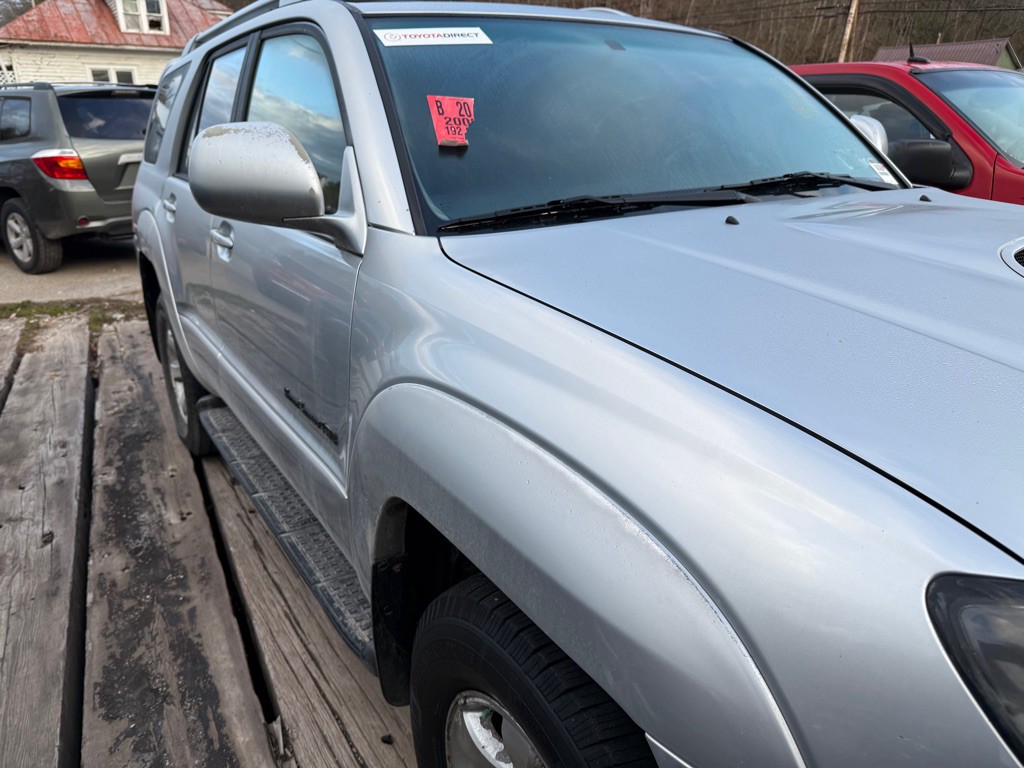 2005 Toyota 4Runner Image 3