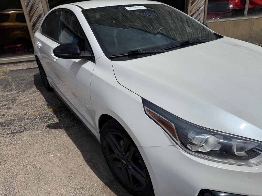 2021 Kia Forte Image 2