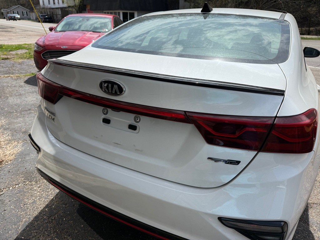 2021 Kia Forte Image 4