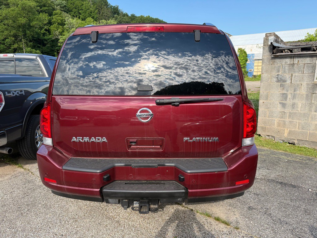 2012 Nissan Armada Image 4