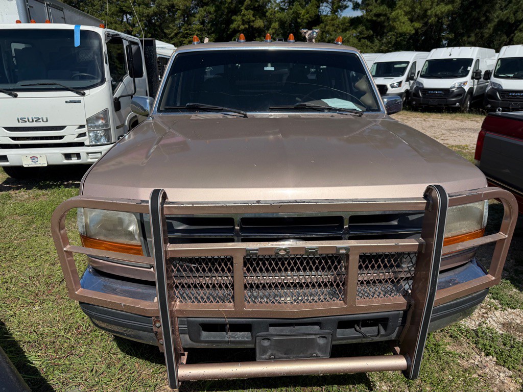 1996 Ford F-350 Image 2