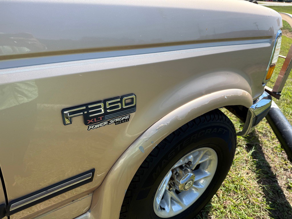 1996 Ford F-350 Image 3