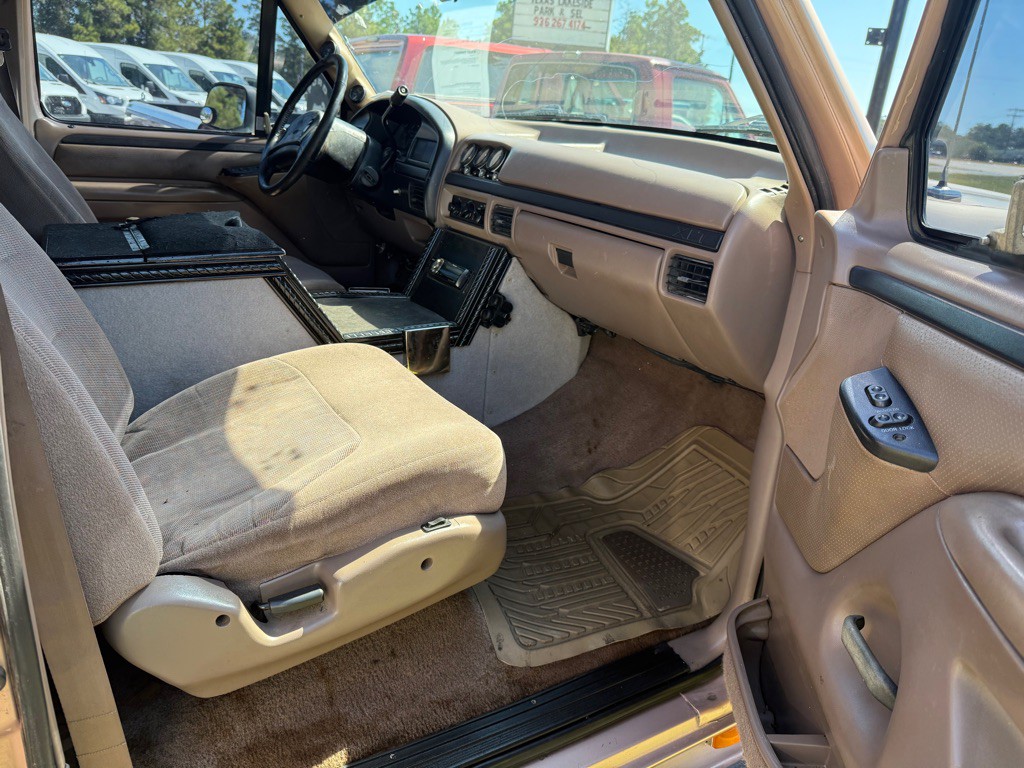 1996 Ford F-350 Image 6