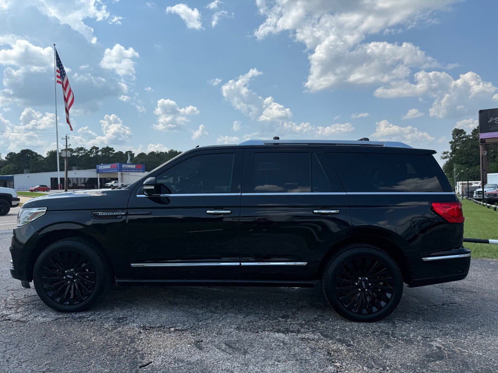 2018 Lincoln Navigator Image 6