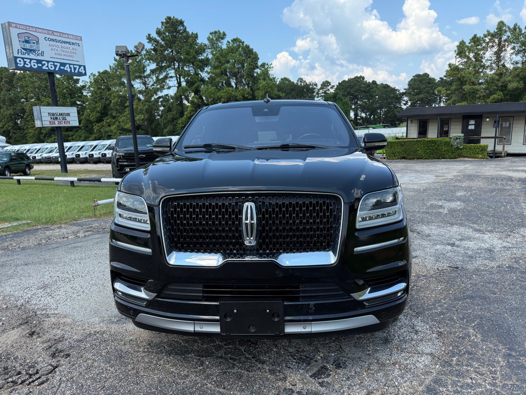 2018 Lincoln Navigator Image 8