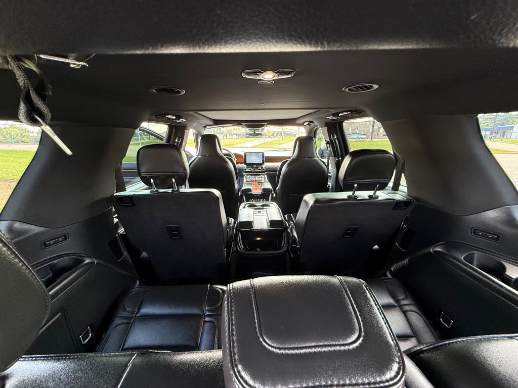 2018 Lincoln Navigator Image 18