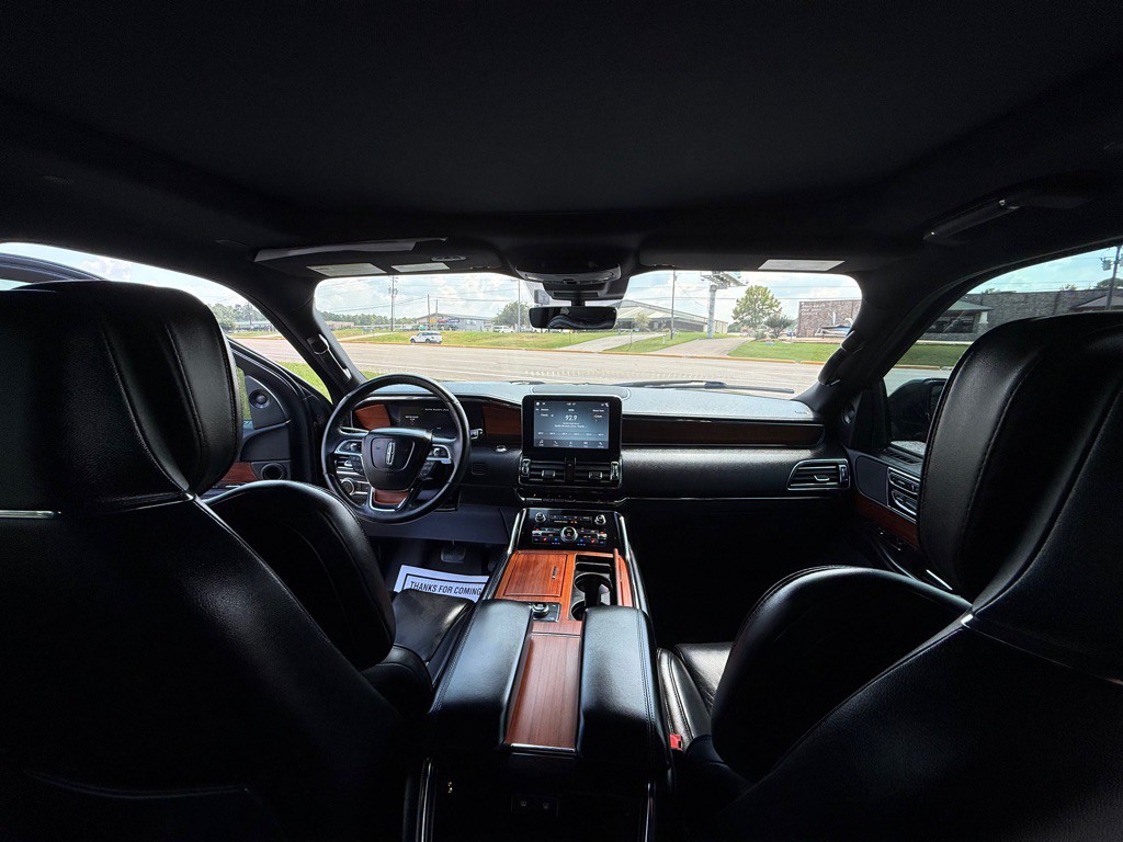 2018 Lincoln Navigator Image 21