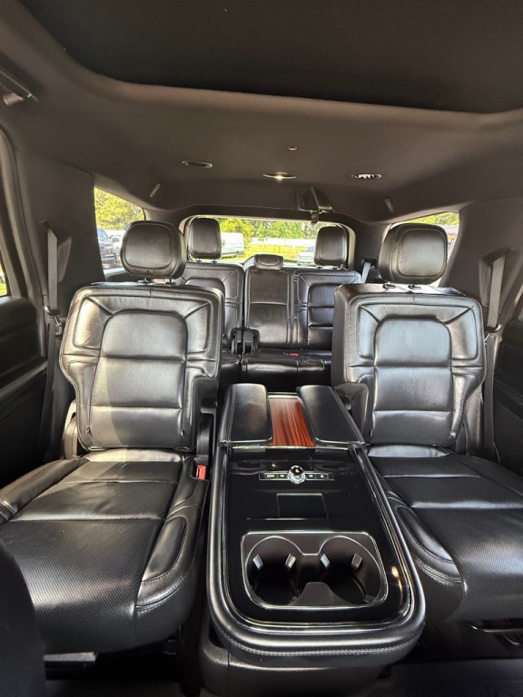 2018 Lincoln Navigator Image 27