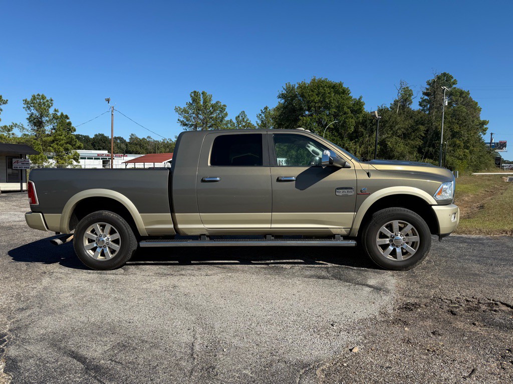 2015 RAM 2500 Image 5