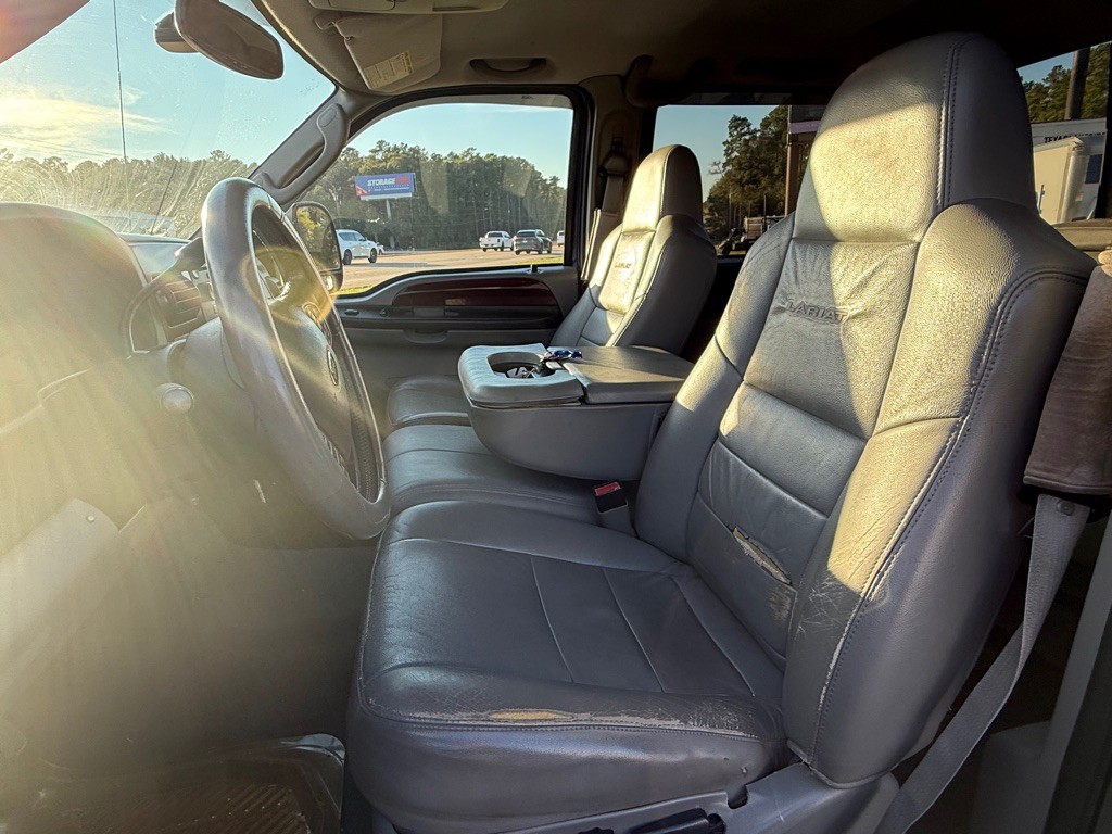 2005 Ford F-250 Image 5