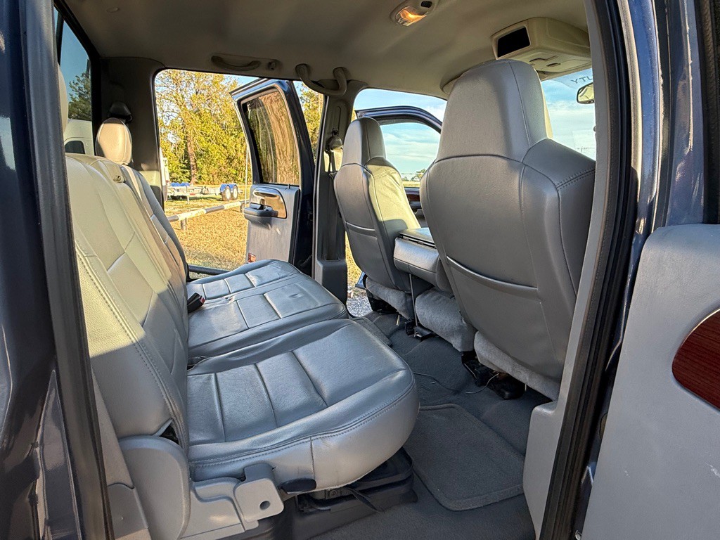 2005 Ford F-250 Image 8