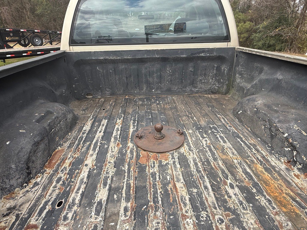 2004 Dodge Ram 2500 Image 10