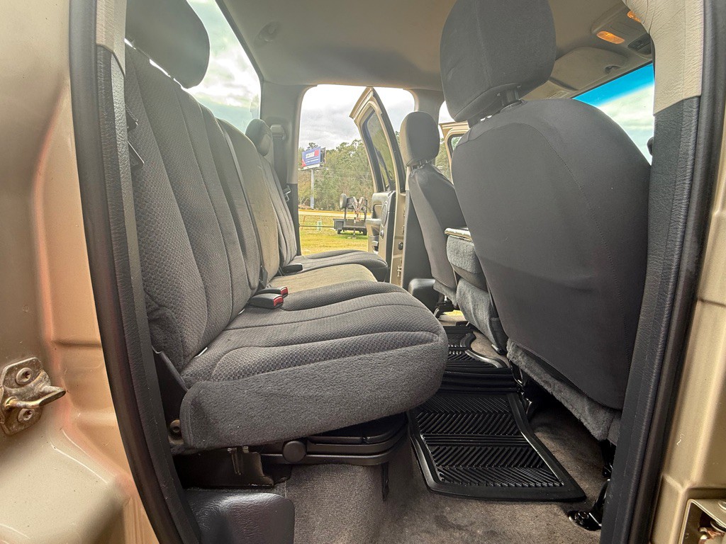 2004 Dodge Ram 2500 Image 14