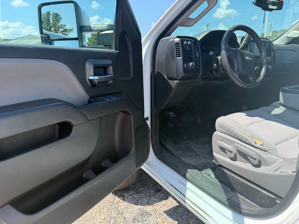 2019 Chevrolet Silverado 1500 Image 10