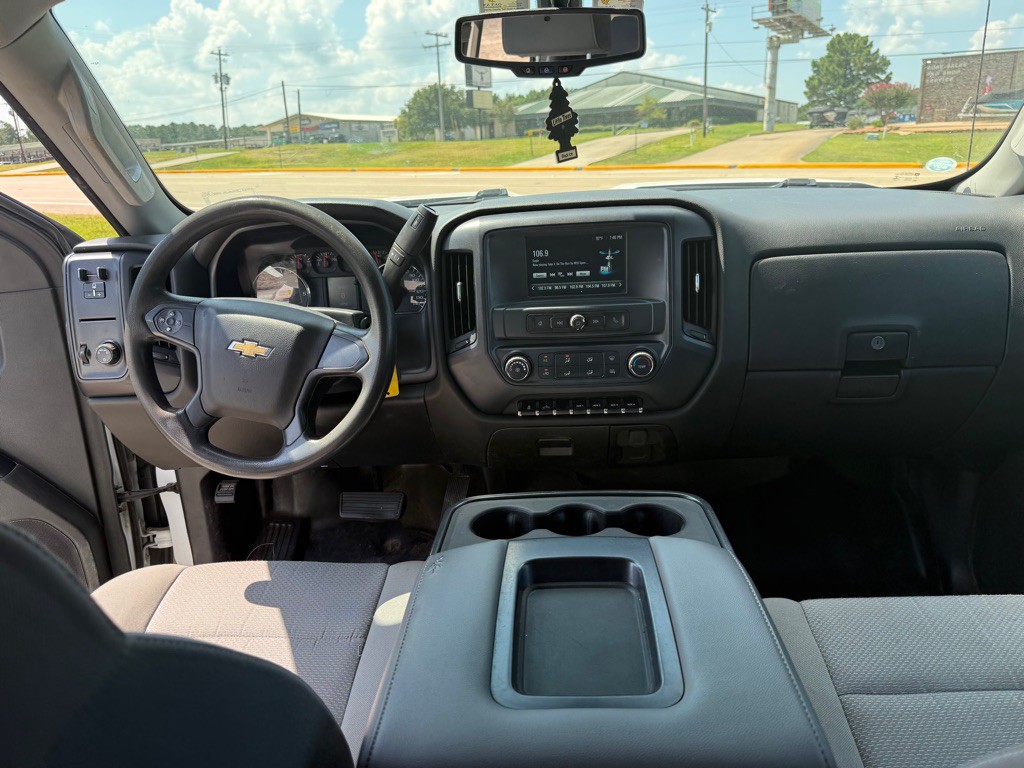 2019 Chevrolet Silverado 1500 Image 17