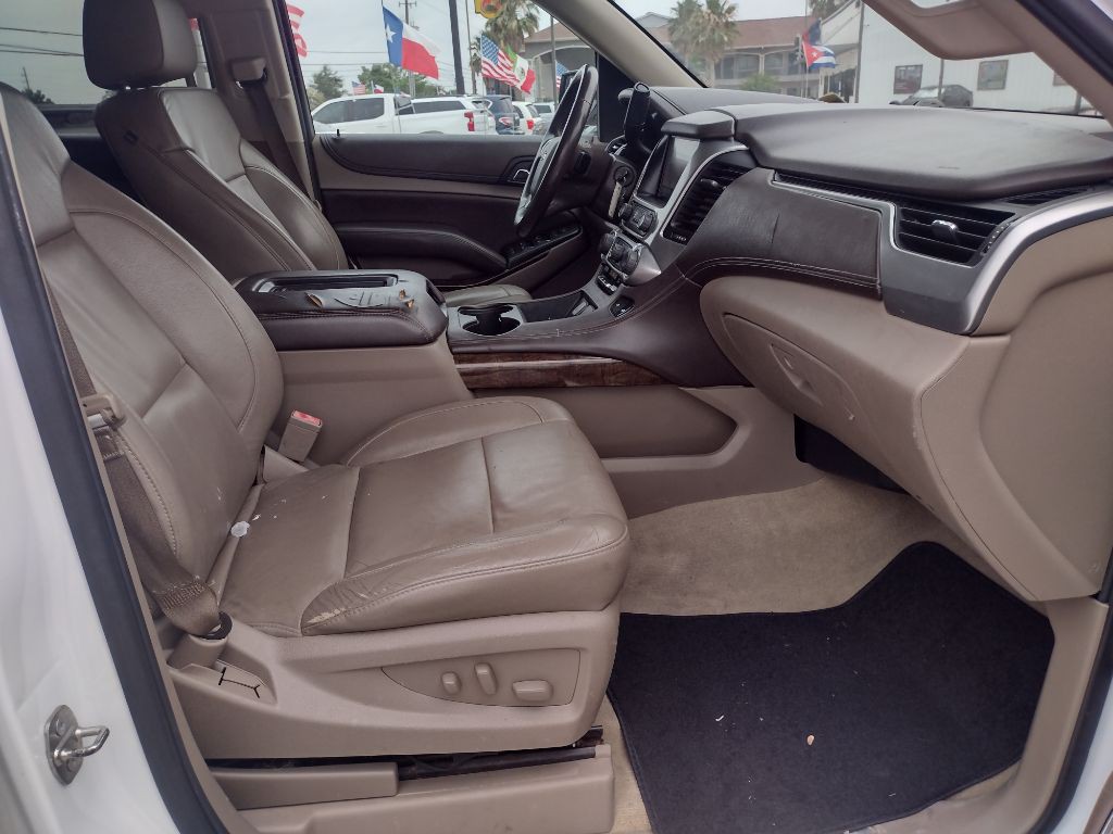 2015 Chevrolet Suburban Image 17