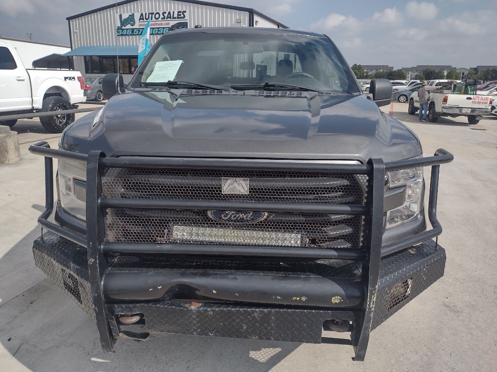 2017 Ford F-150 Image 2