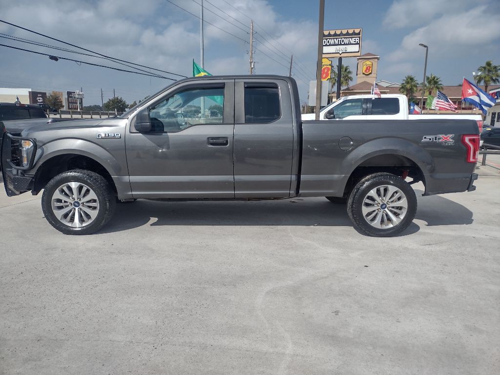 2017 Ford F-150 Image 4