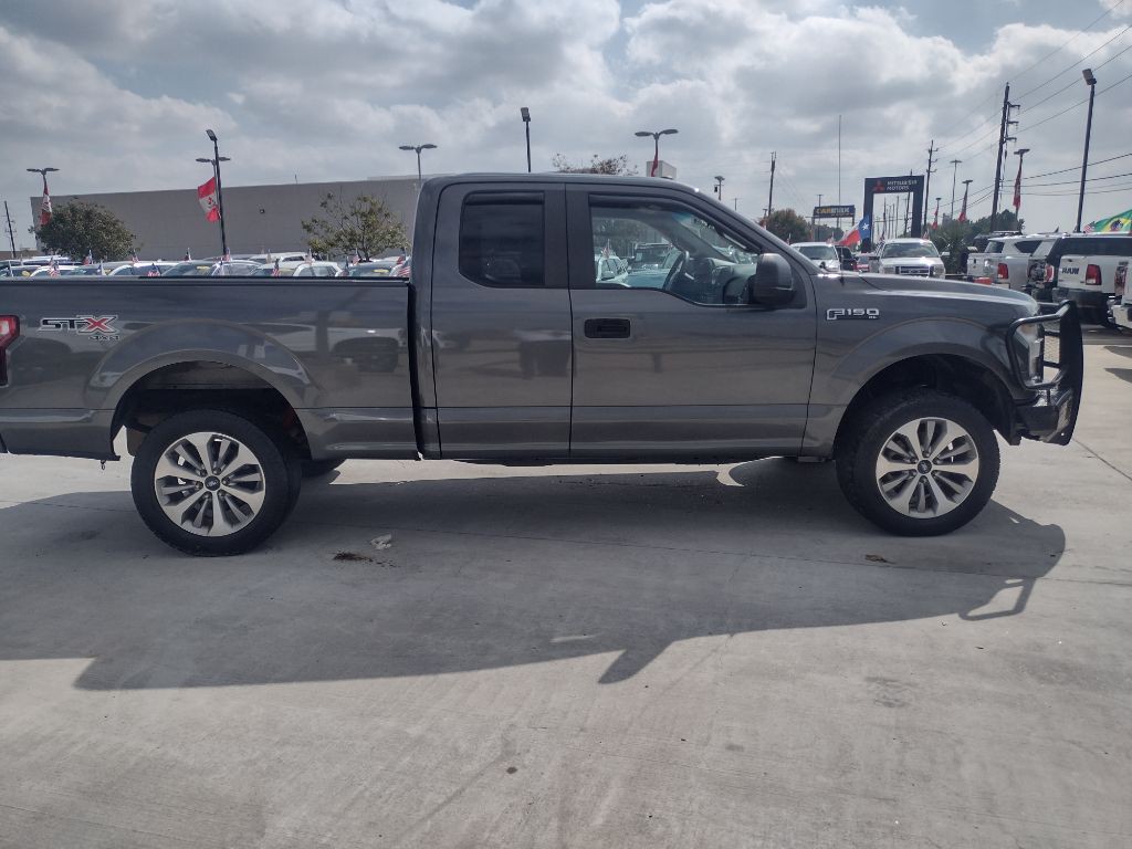 2017 Ford F-150 Image 8