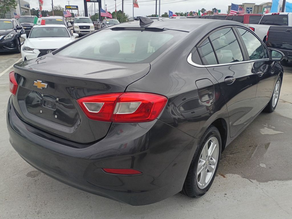 2016 Chevrolet Cruze Image 7
