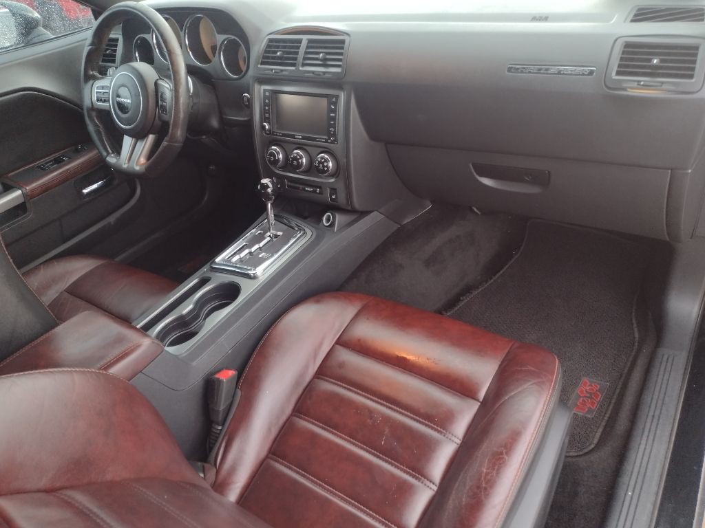 2014 Dodge Challenger Image 15