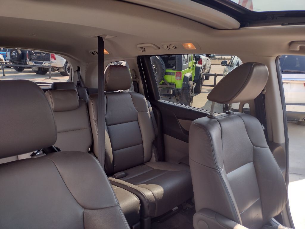 2014 Honda Odyssey Image 18