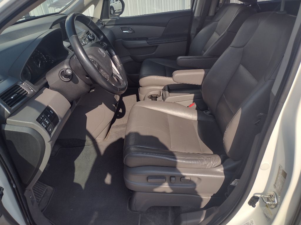 2014 Honda Odyssey Image 11