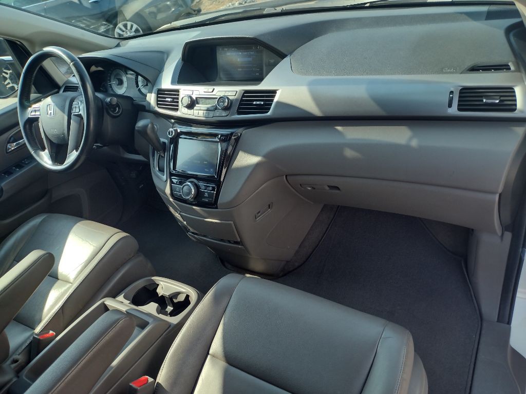 2014 Honda Odyssey Image 15