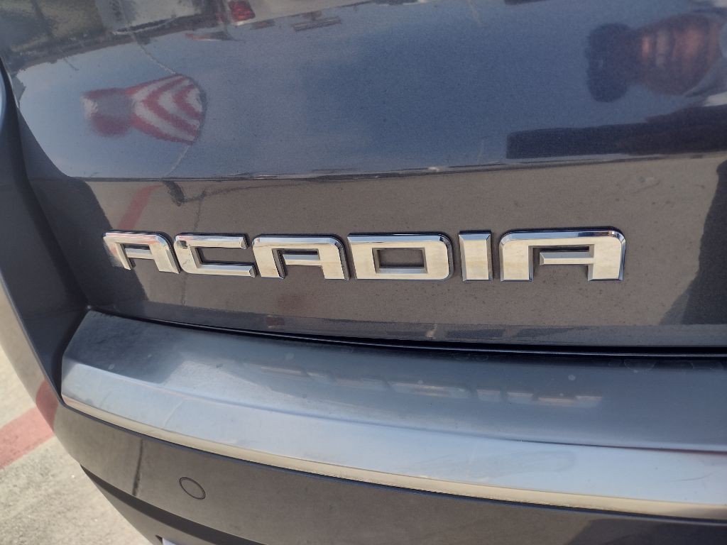 2013 GMC Acadia Image 10