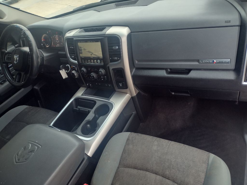 2017 RAM 1500 Image 19