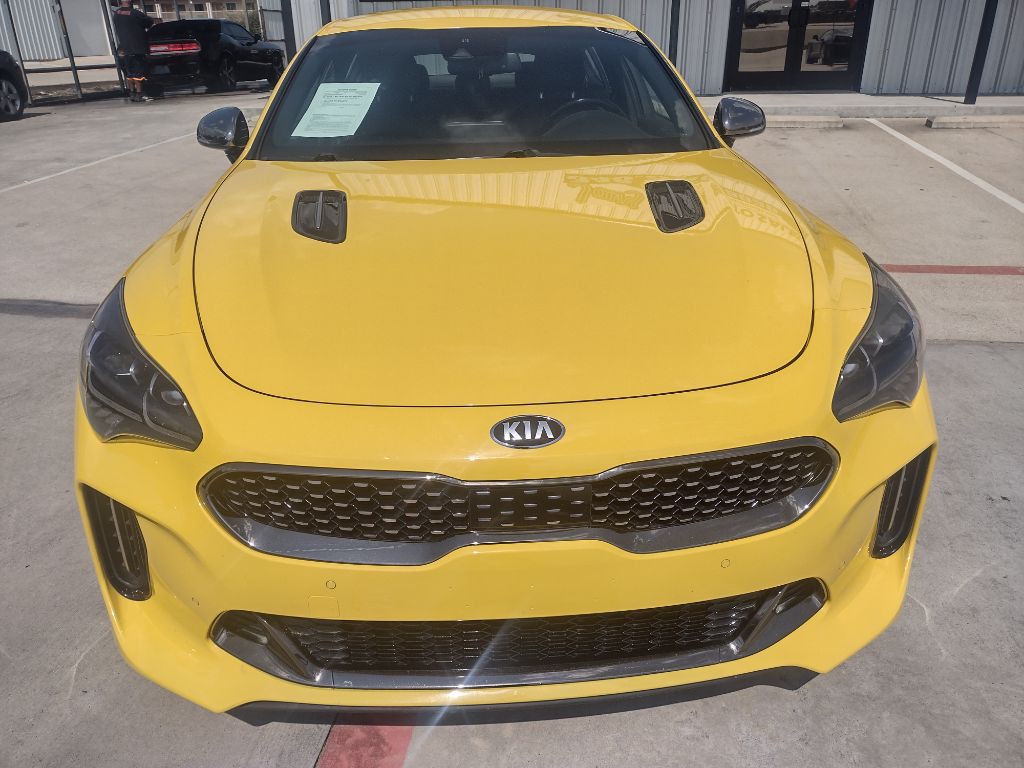 2018 Kia Stinger Image 2