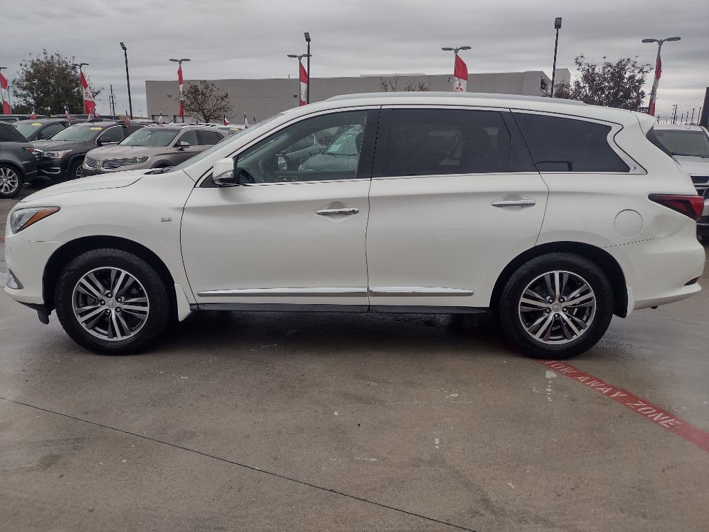 2016 INFINITI QX60 Image 4