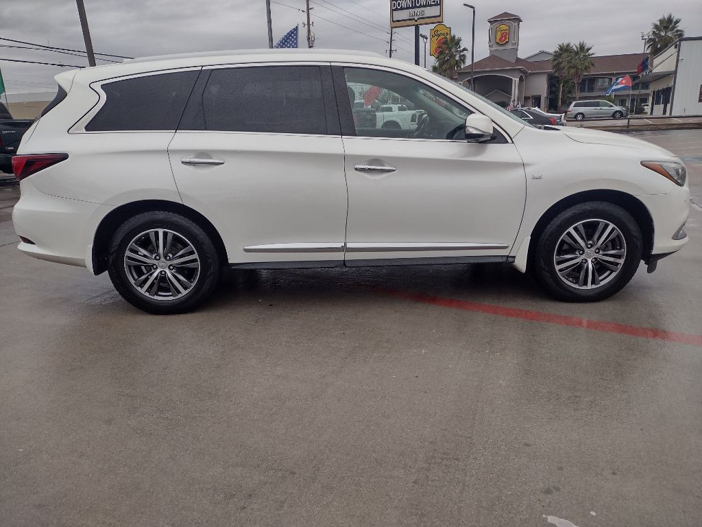 2016 INFINITI QX60 Image 8