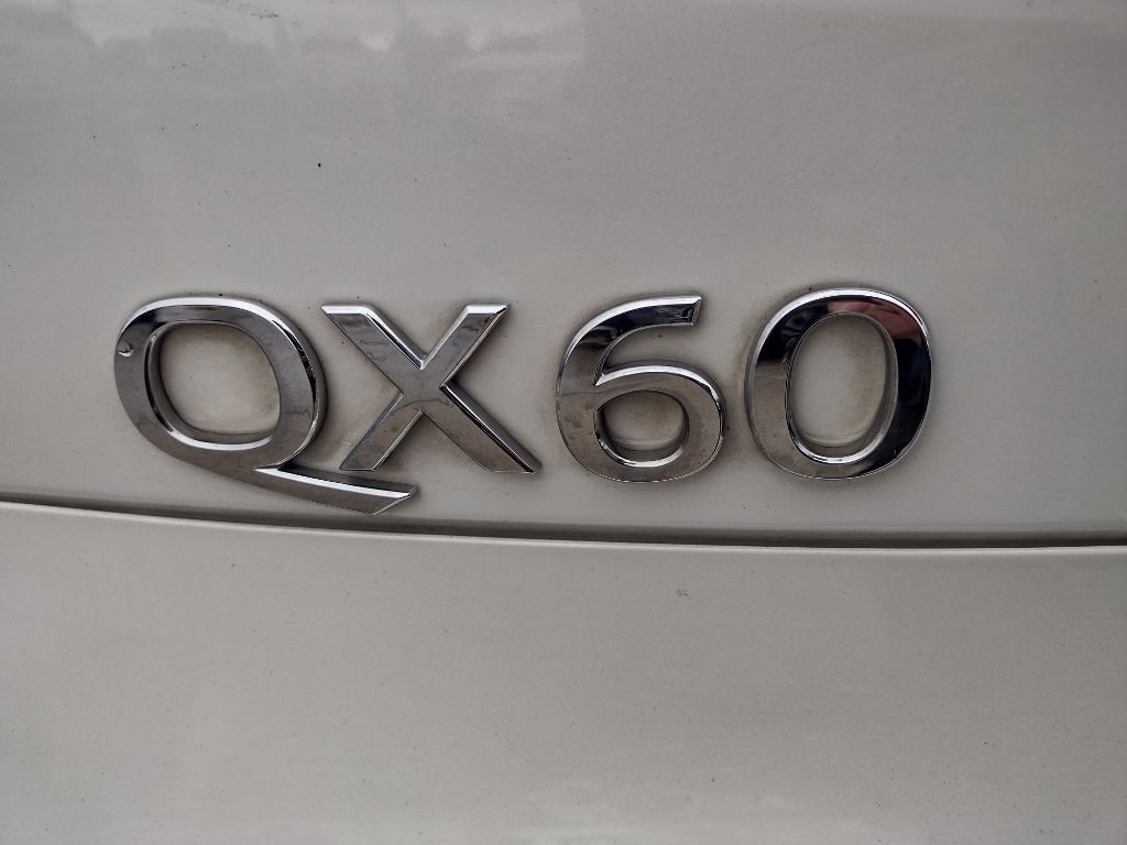 2016 INFINITI QX60 Image 9