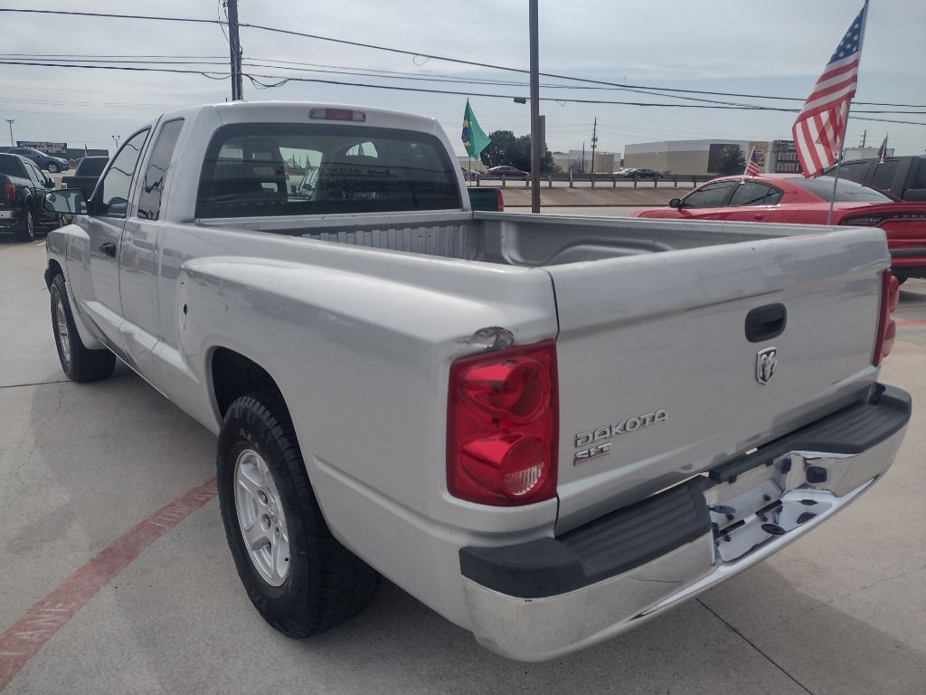 2005 Dodge Dakota Image 5