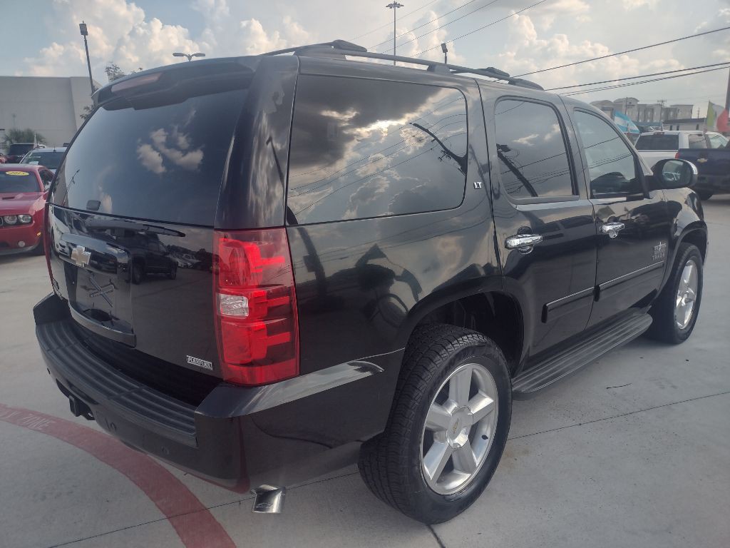 2011 Chevrolet Tahoe Image 5