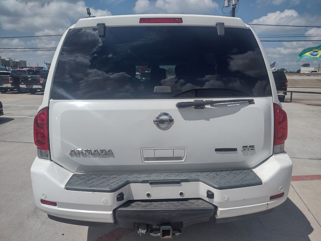 2010 Nissan Armada Image 7