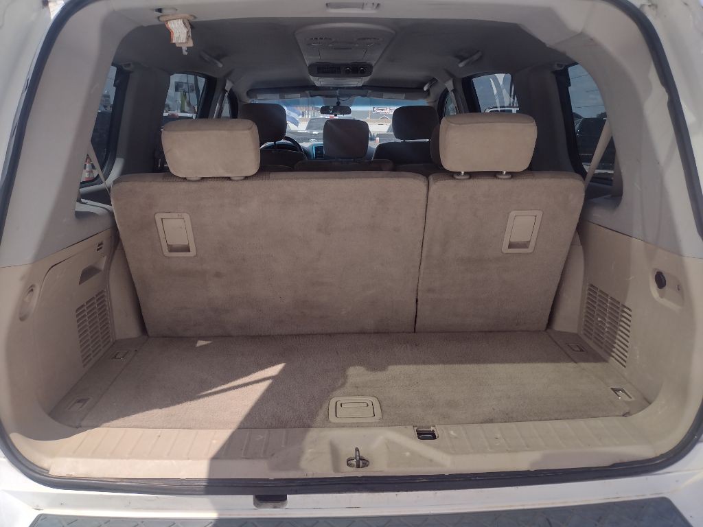 2010 Nissan Armada Image 18