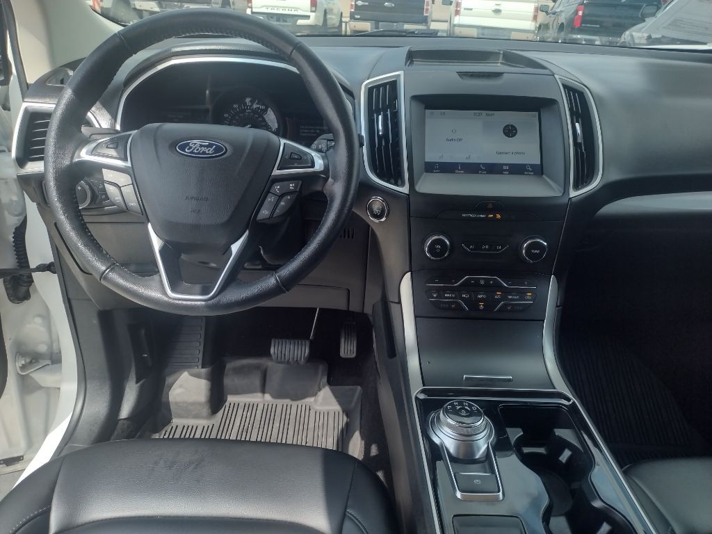 2020 Ford Edge Image 19