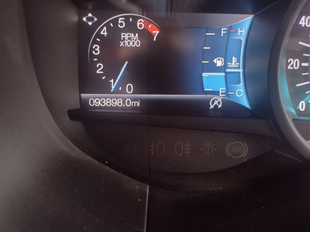 2020 Ford Edge Image 12