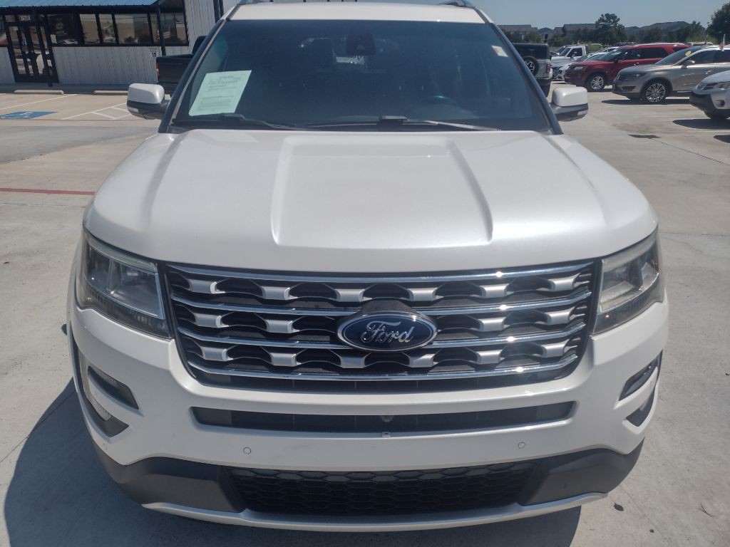 2016 Ford Explorer Image 2